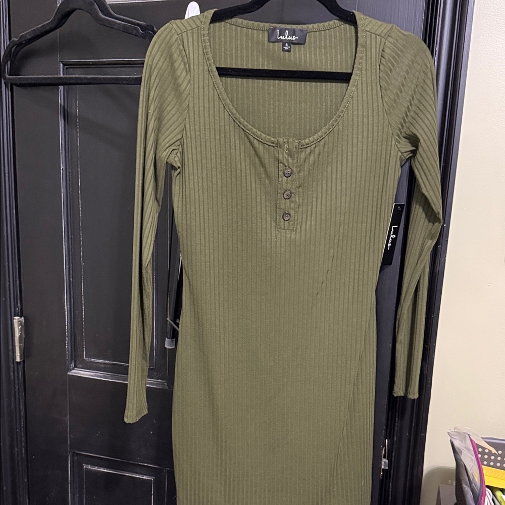 Lulu's Sage Green Long Sleeve Dress